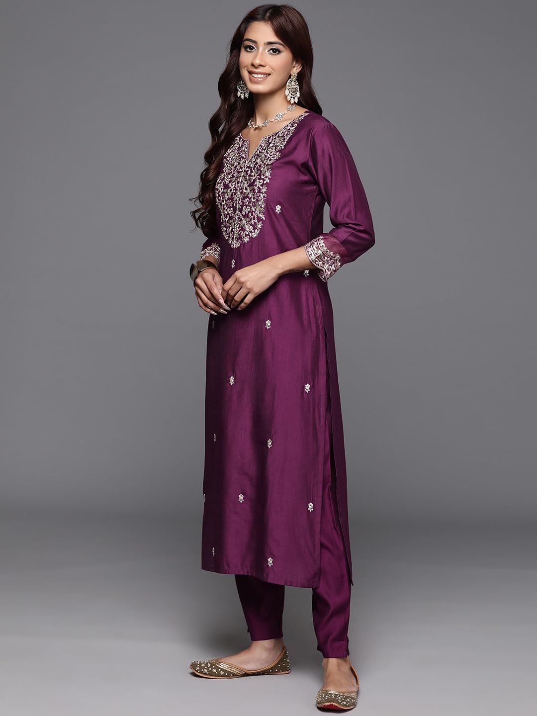 Royal Ethnic | Women's Viscose Embroidered Kurta Pant Dupatta Set | Straight Fit | 3/4 Sleeves | Festive & Elegant Wear - Royal Ethnic
