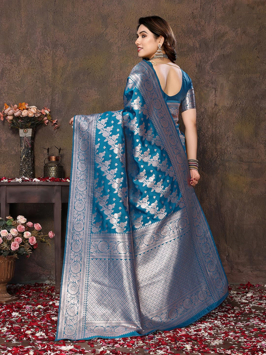 Royal Ethnic | Women's Banarasi Kanjivaram Cotton Silk Saree | 5.5m Saree + 0.8m Blouse | Traditional | Festive Elegance - Royal Ethnic